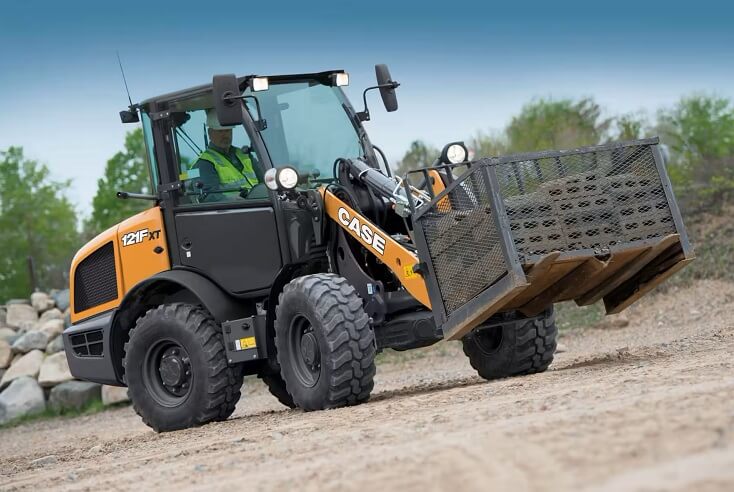 Compact wheel loaders