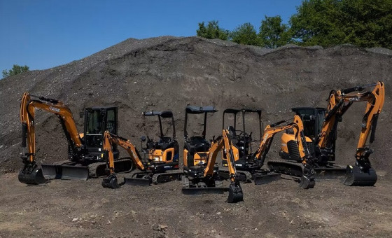 CASE D-Series mini excavators bring an extraordinary range of 20 models from 1 to 6 tons