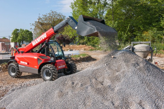 MANITOU MT series telehandler specially designed for the construction sector. 