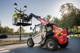 MT series MANITOU telehandler specially designed for the construction sector. 