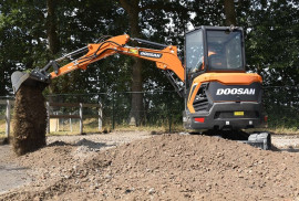 DOOSAN DX27Z-7 ir DX35Z-7 naujos kartos mini ekskavatoriai