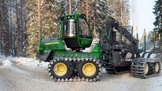 JOHN DEERE medvežė 1010G 