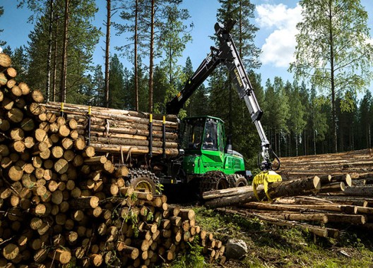 JOHN DEERE 1110G - medium-sized forwarder