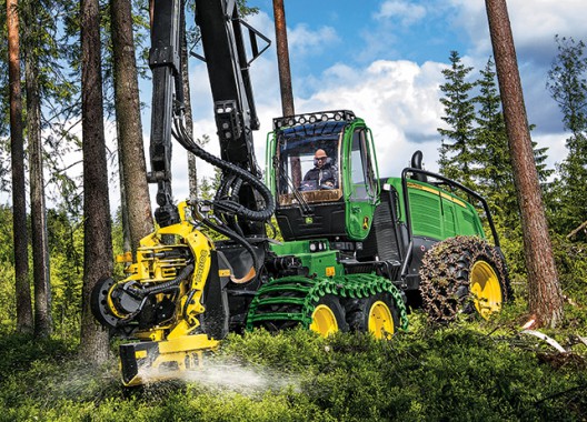 JOHN DEERE miško technika – medkirtė 1270G 