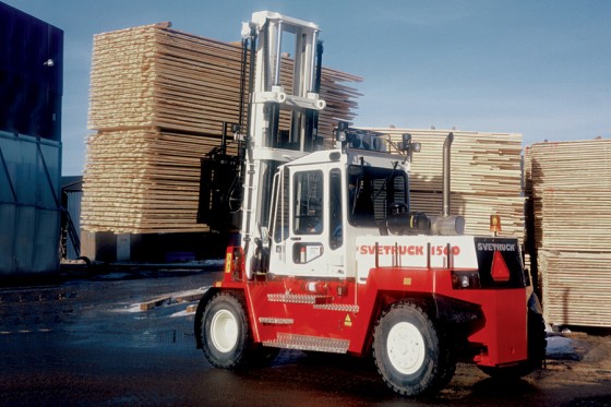 SVETRUCK forklift – 12-18 tons.