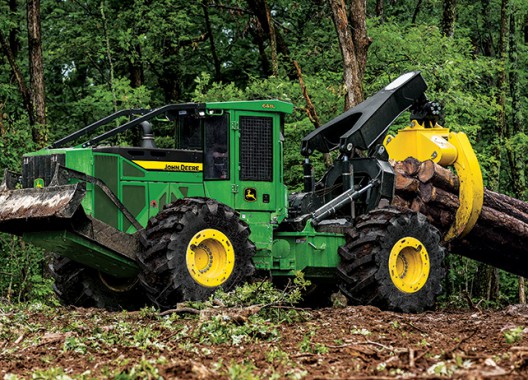 JOHN DEERE miško technika – grėbtuviniai miško traukėjai