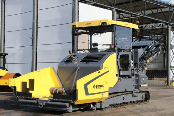 BOMAG feeder