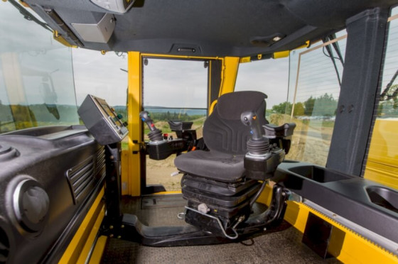 BOMAG recyclers cabin. 