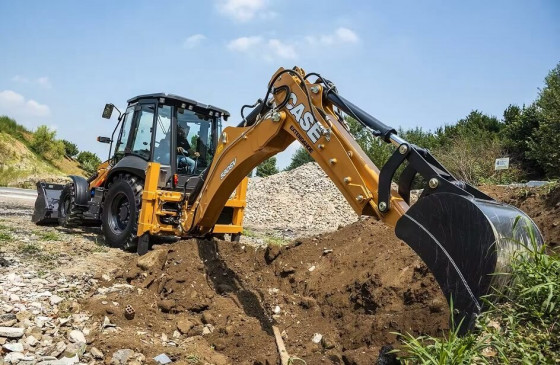 CASE backhoe loader – powerful performance. 