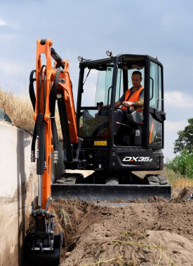 DEVELON Mini Excavator