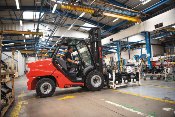 MANITOU MSI series forklift truck – move long or bulky loads efficiently.