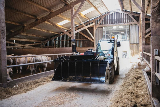 MANITOU MLT serijos teleskopinis krautuvas žemės ūkiui.