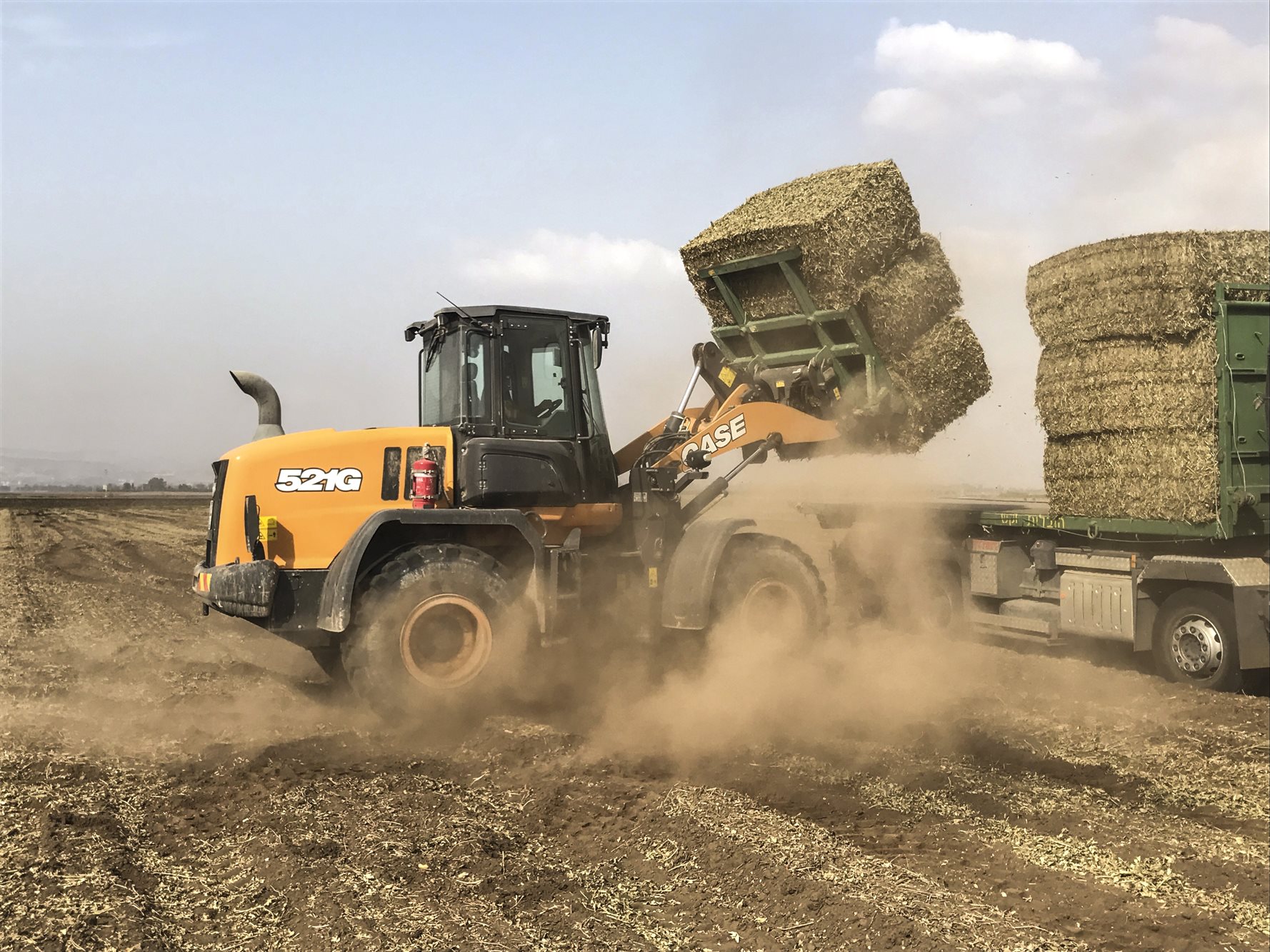 CASE wheel loaders - UAB 