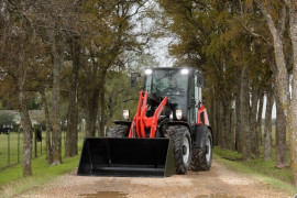 MLA series MANITOU articulated loaders will make the daily work on your farm easier. 