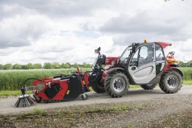 MLT serijos MANITOU teleskopiniai krautuvai – gausus darbinių priedų pasirinkimas.